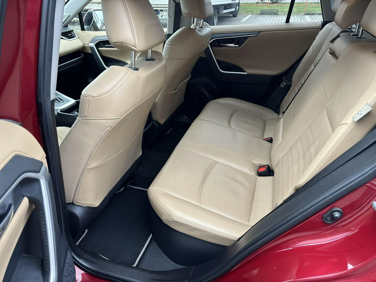 Toyota RAV-4 - Zdjęcie 11