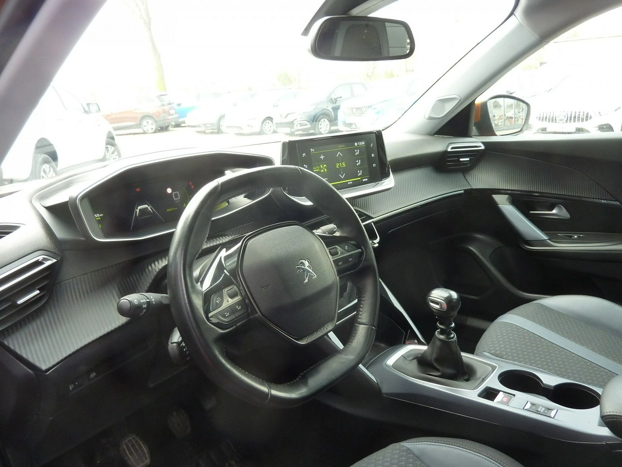 Peugeot 2008 - Zdjęcie 9