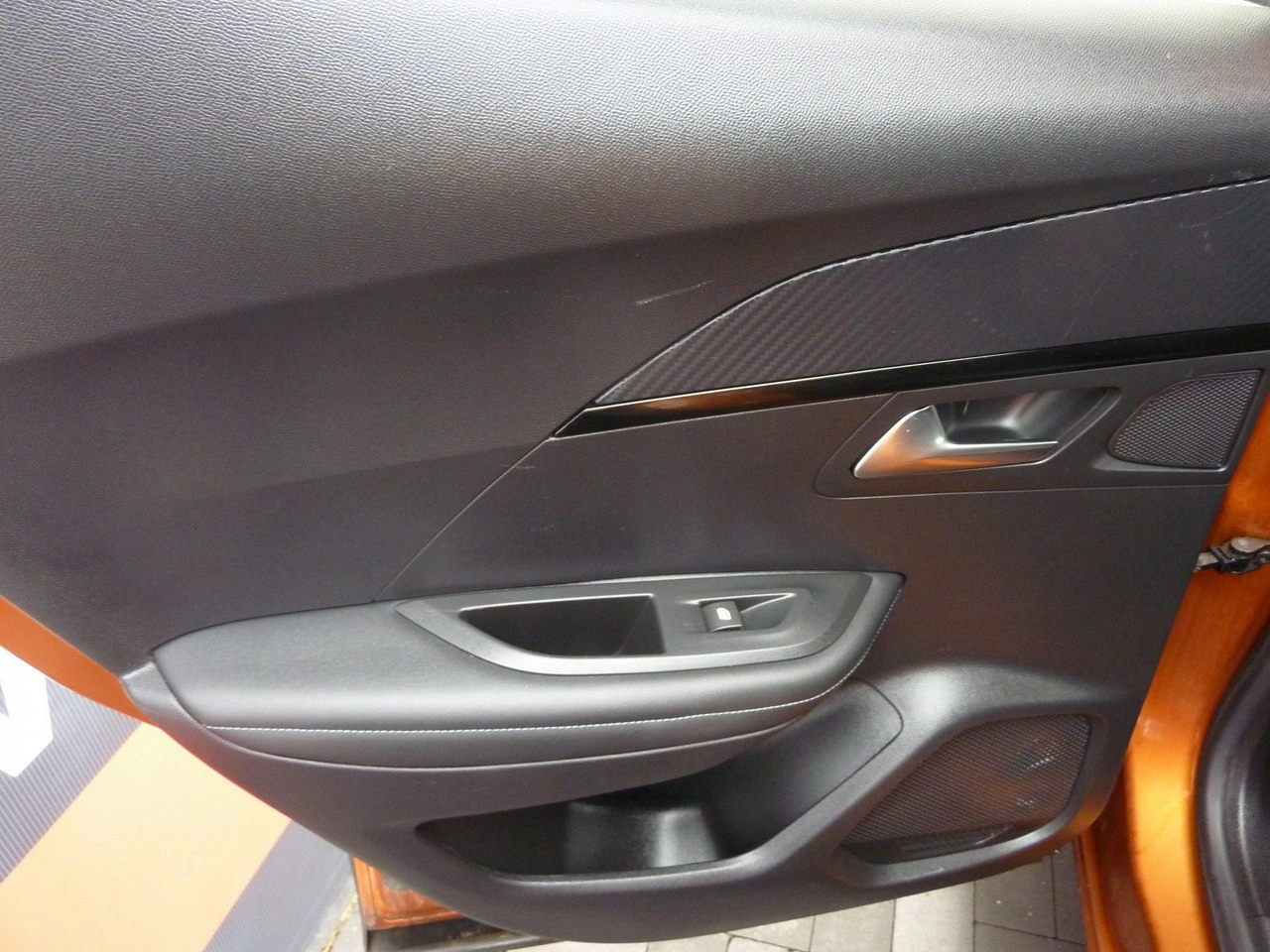 Peugeot 2008 - Zdjęcie 29