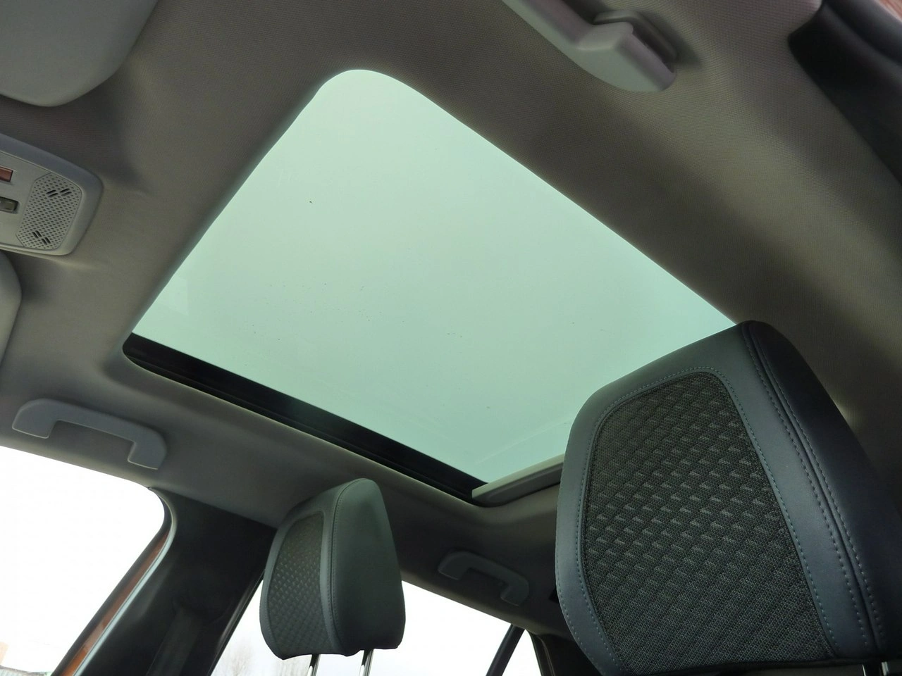 Peugeot 2008 - Zdjęcie 34