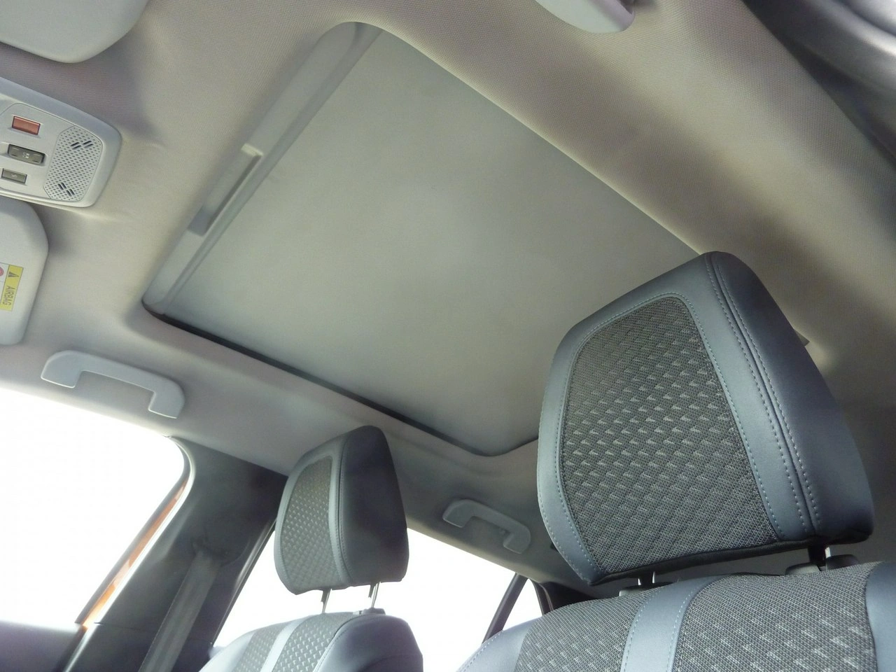 Peugeot 2008 - Zdjęcie 35