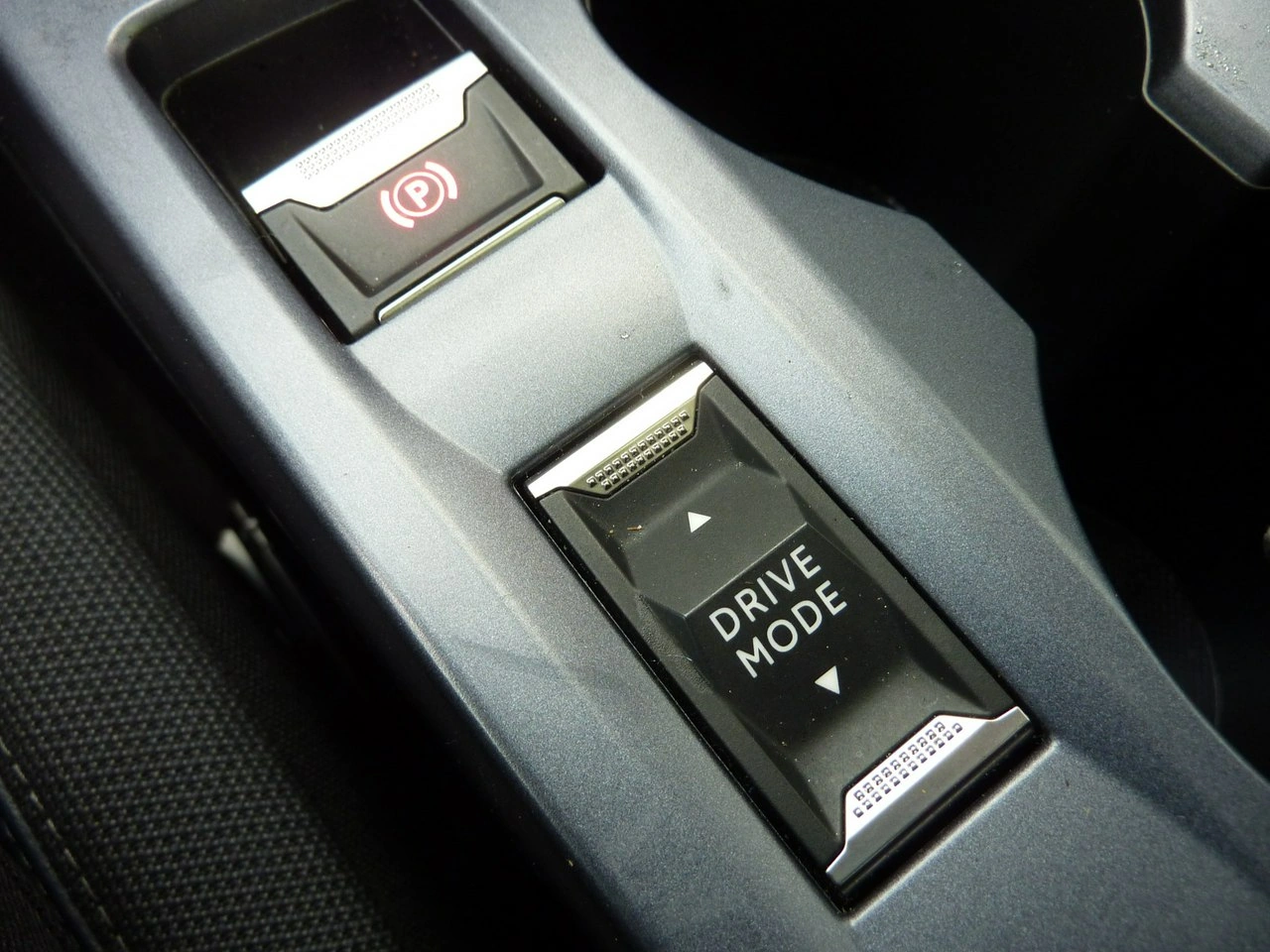 Peugeot 2008 - Zdjęcie 27