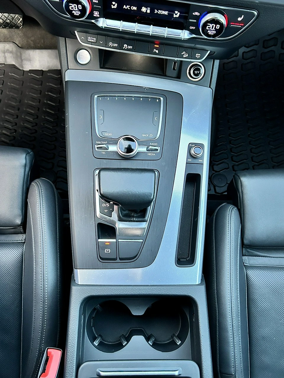 Audi Q5 - Zdjęcie 24