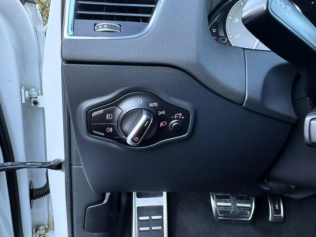 Audi SQ5 - Zdjęcie 15