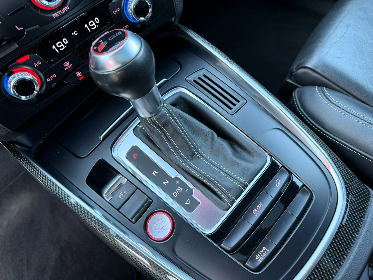 Audi SQ5 - Zdjęcie 23