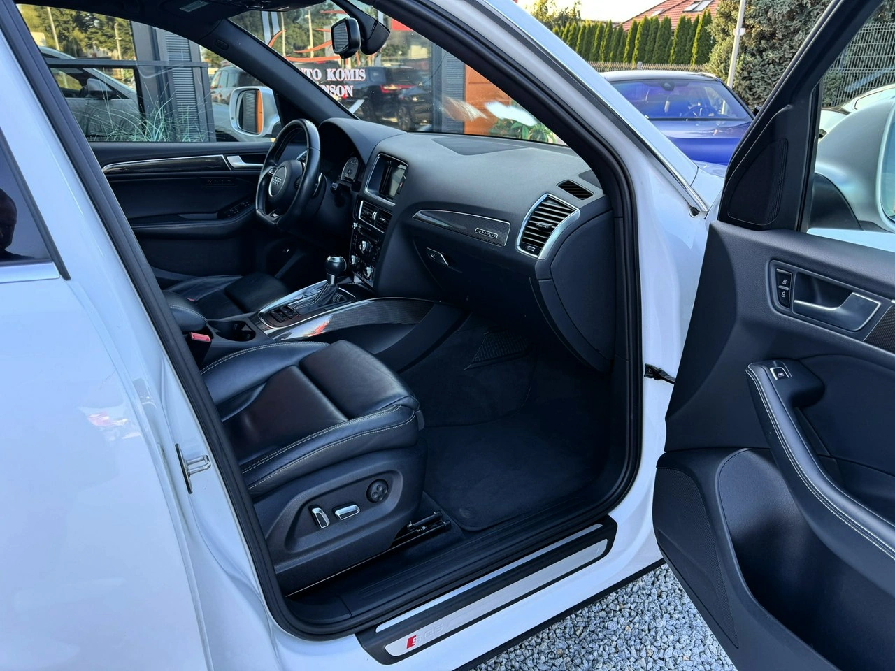 Audi SQ5 - Zdjęcie 24