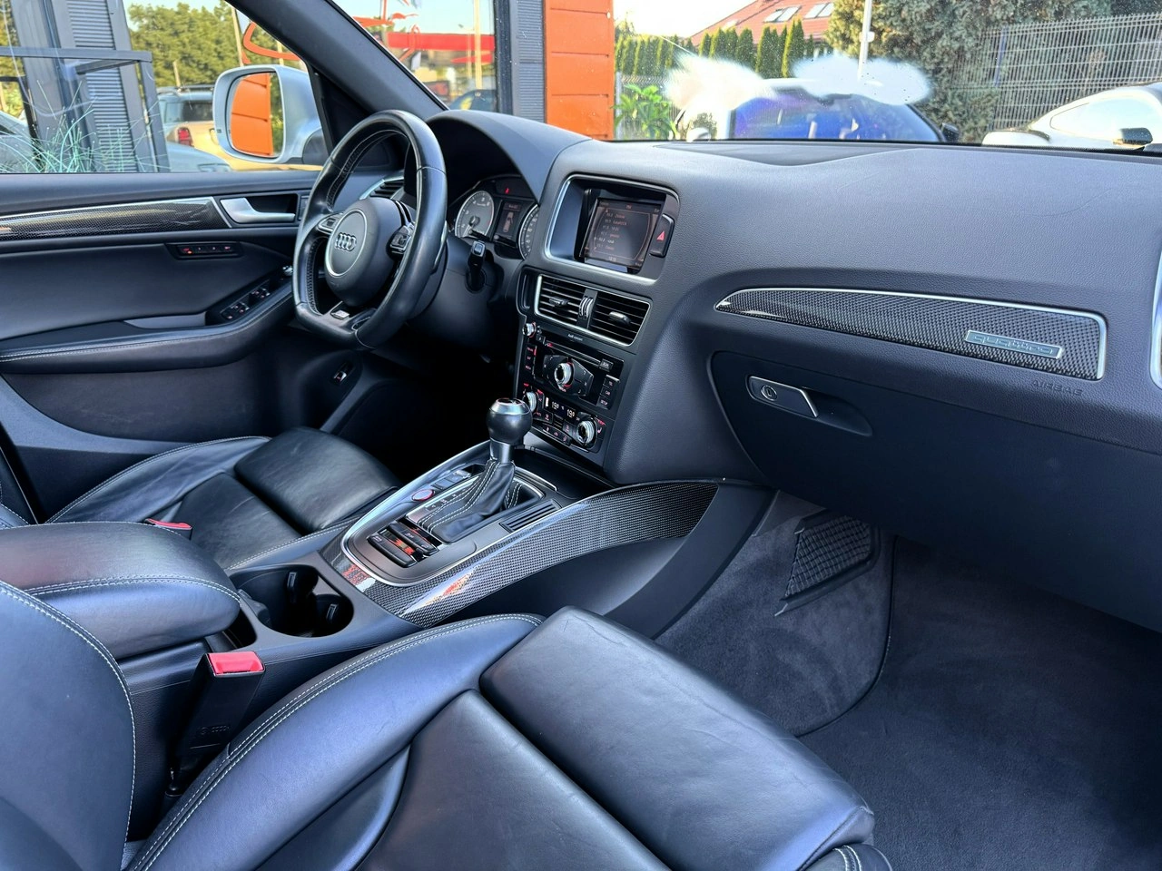 Audi SQ5 - Zdjęcie 27