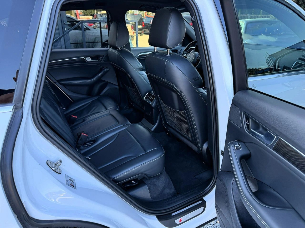 Audi SQ5 - Zdjęcie 30