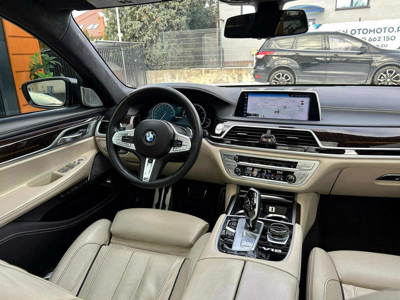 BMW M760 - Zdjęcie 41