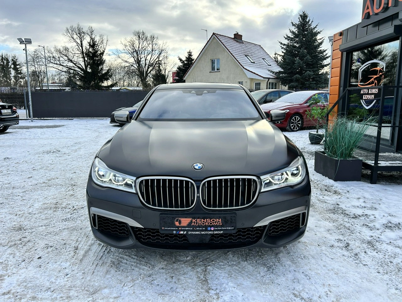 BMW M760 - Zdjęcie 46