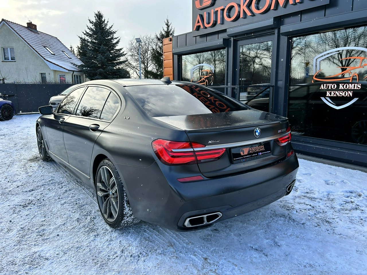 BMW M760 - Zdjęcie 2
