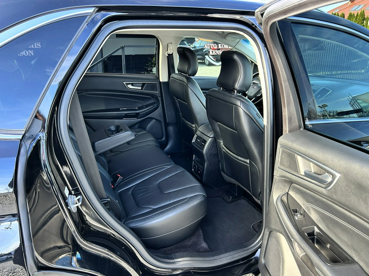 Ford Edge - Zdjęcie 30