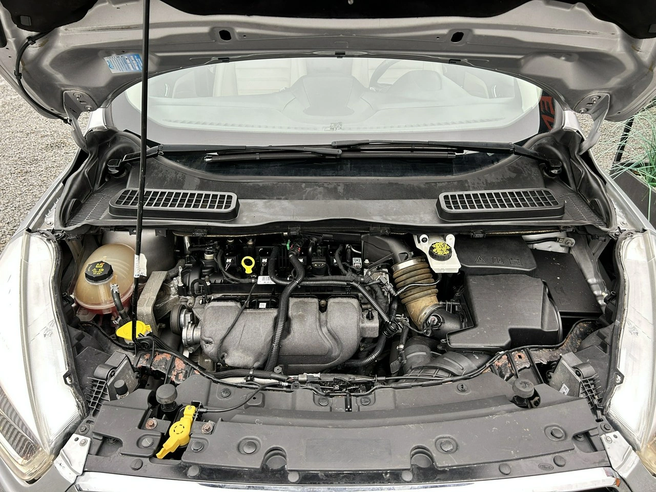 Ford Escape - Zdjęcie 39