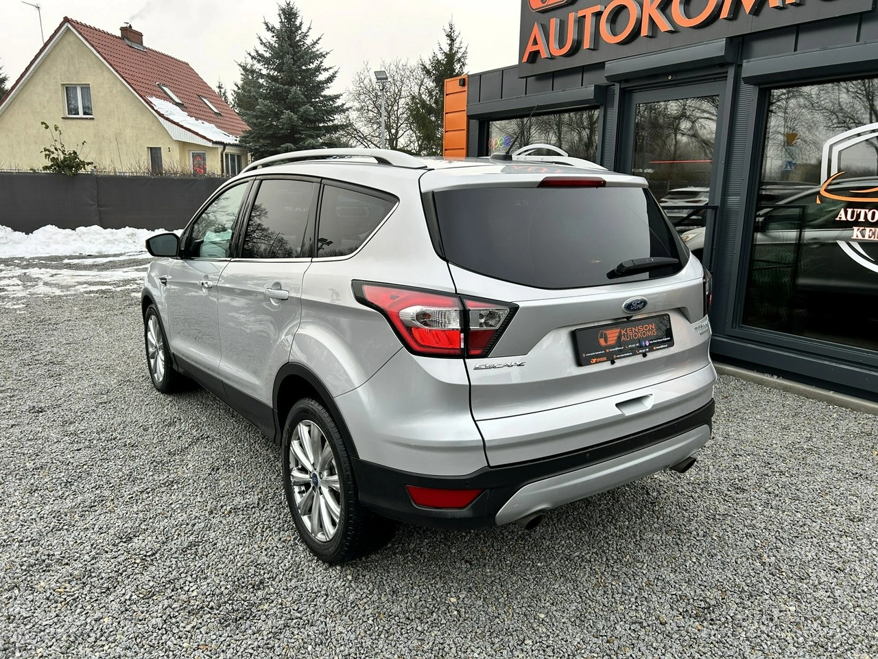 Ford Escape - Zdjęcie 2