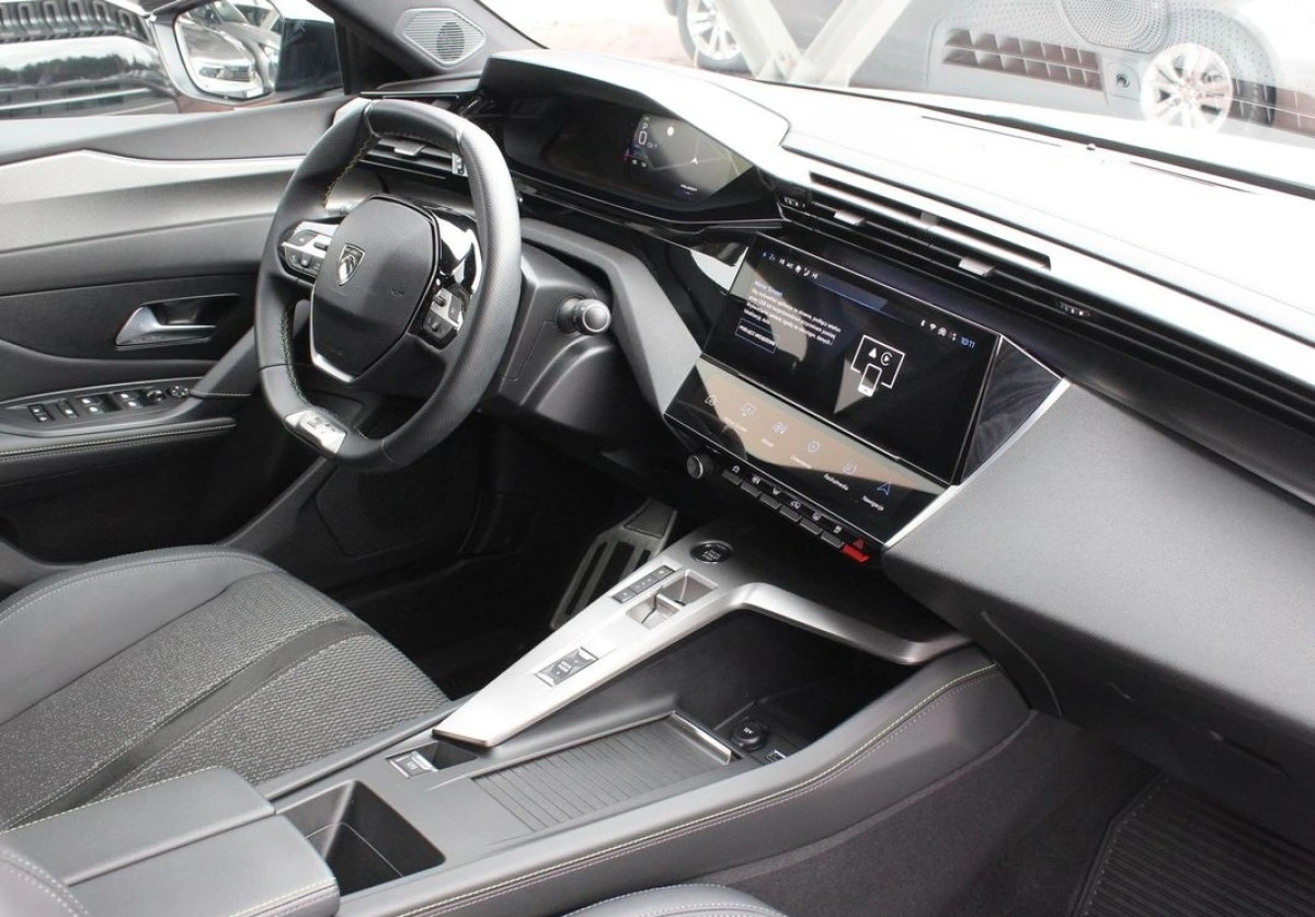 Peugeot 308 - Zdjęcie 2