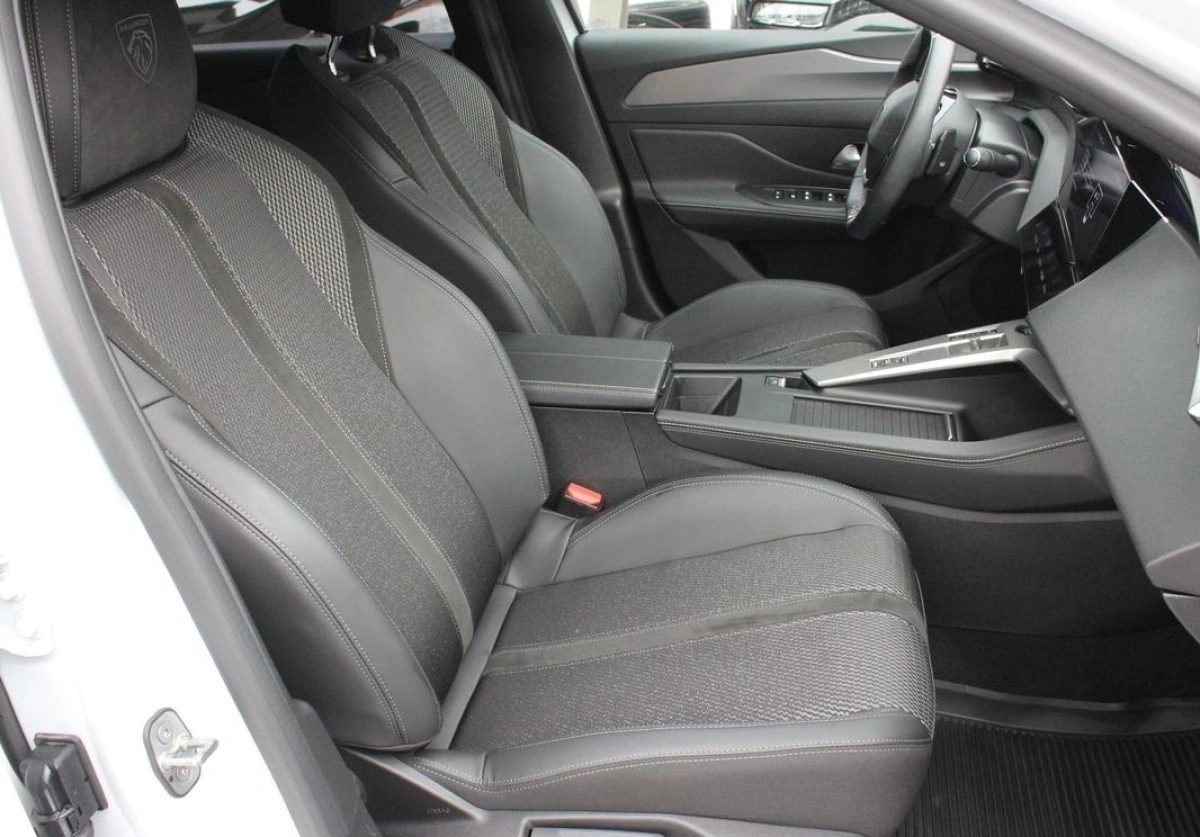 Peugeot 308 - Zdjęcie 9