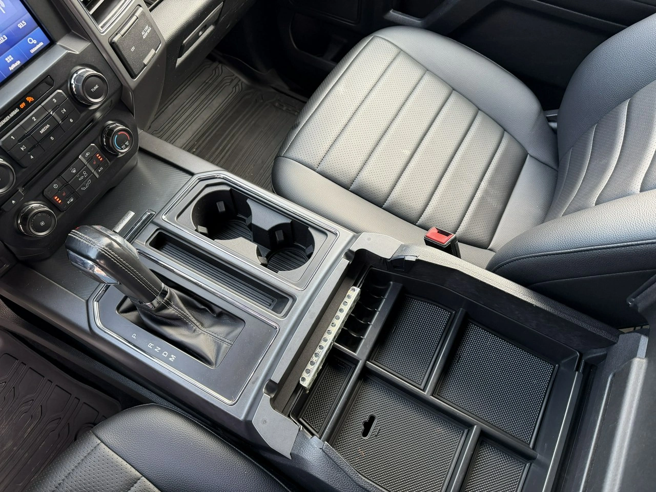 Ford F150 - Zdjęcie 22