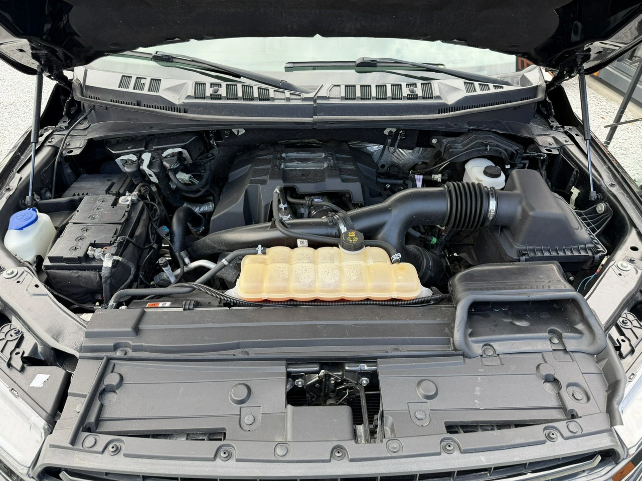 Ford F150 - Zdjęcie 32