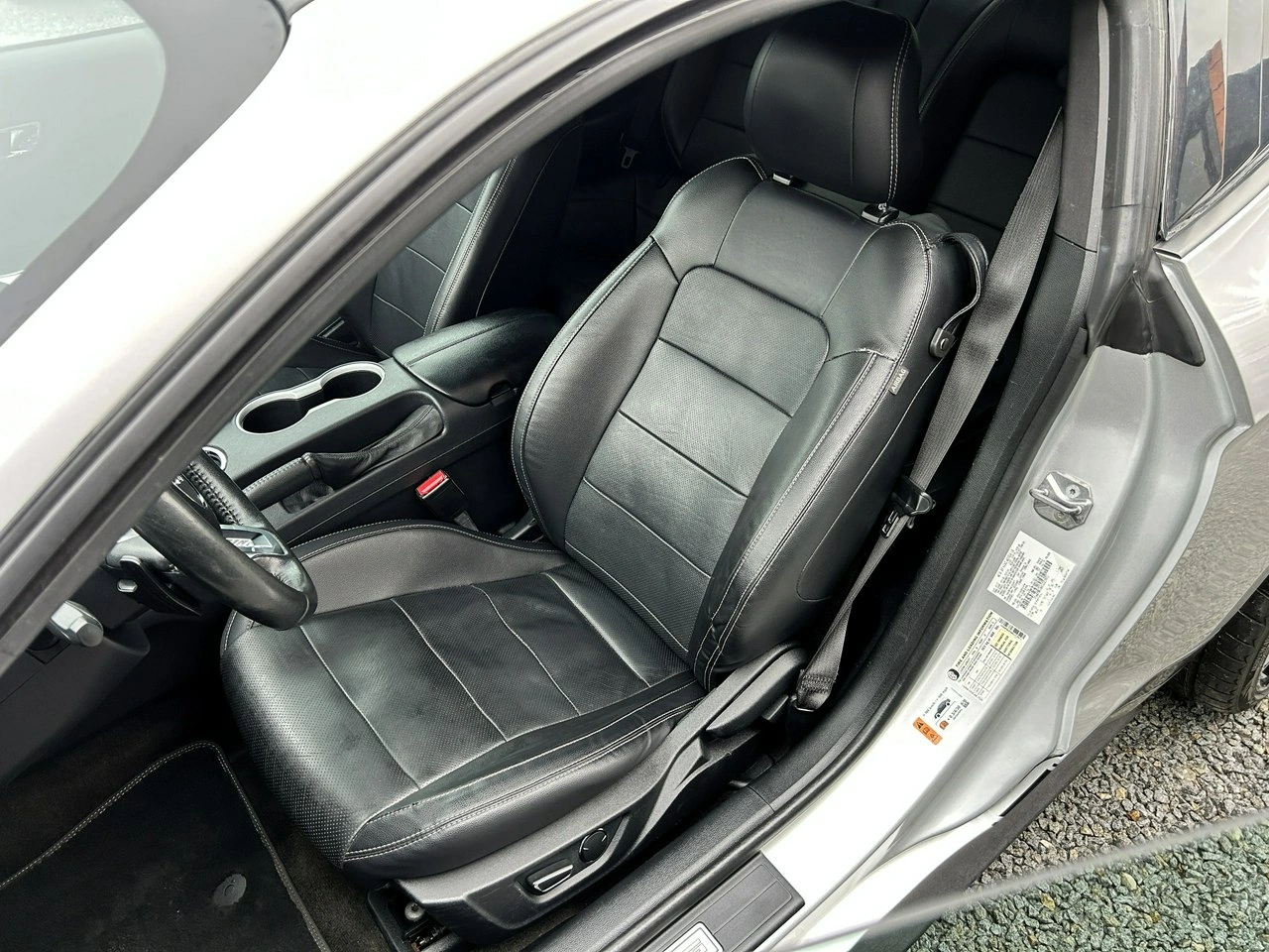 Ford Mustang - Zdjęcie 10