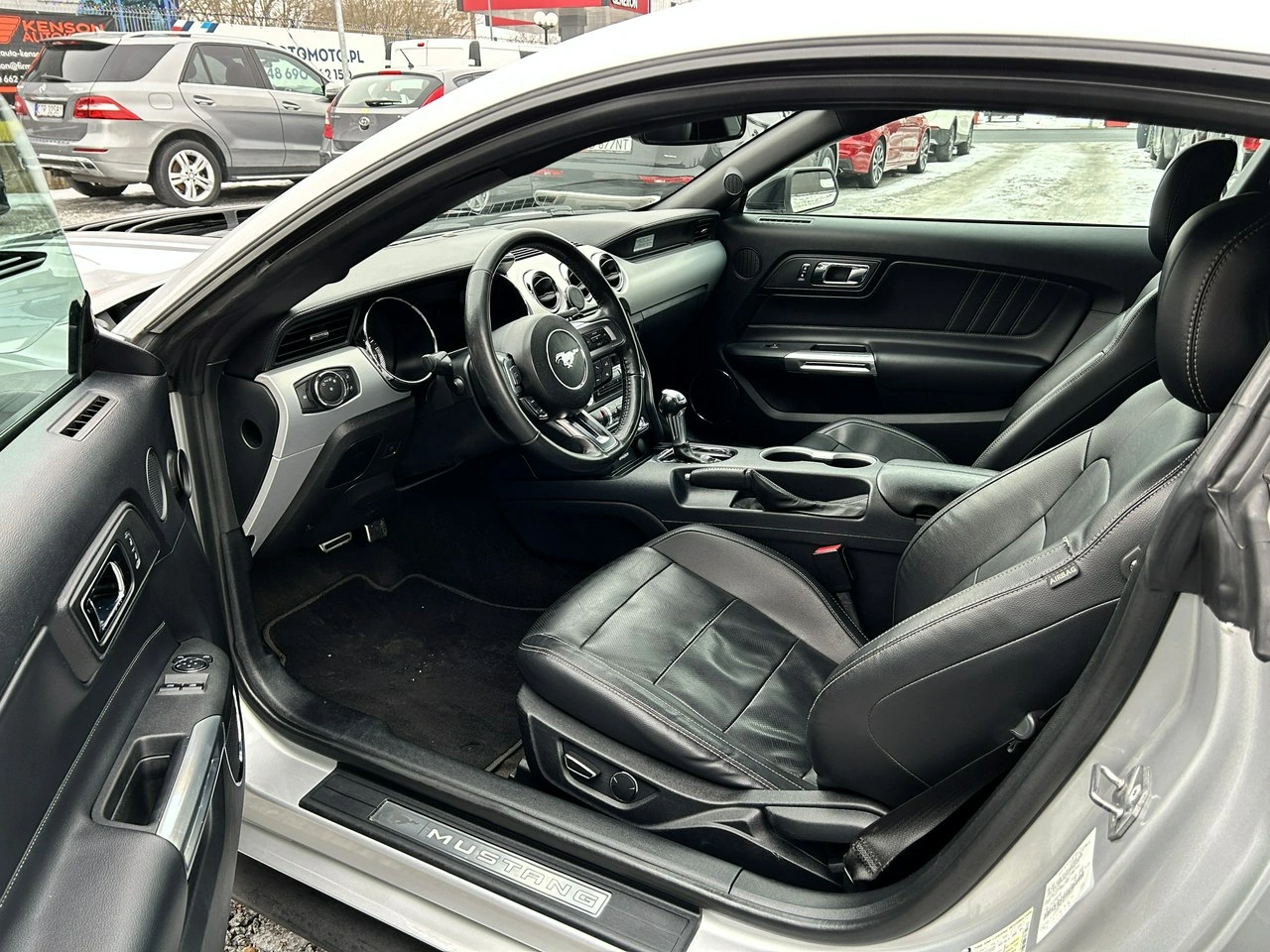 Ford Mustang - Zdjęcie 7