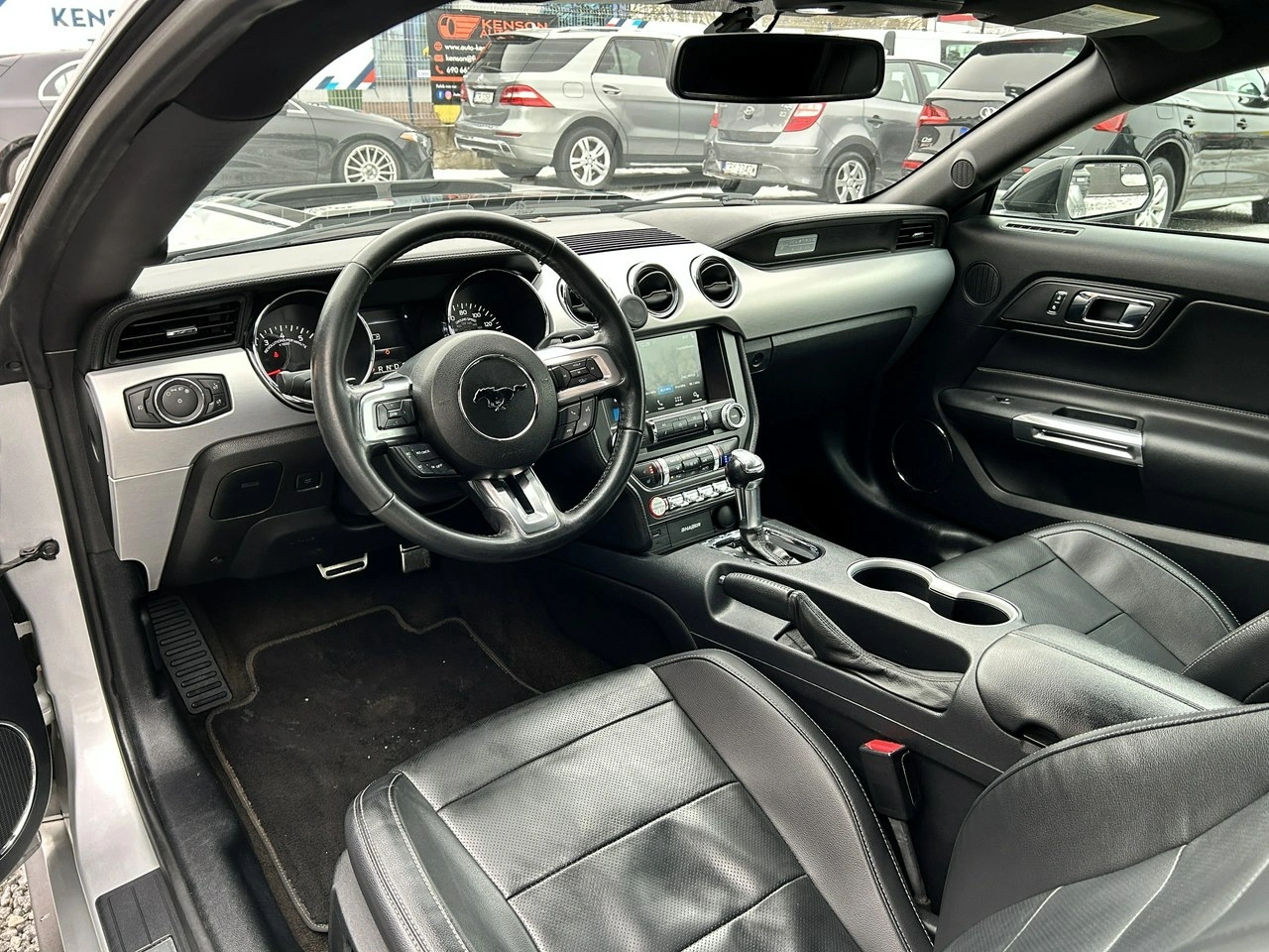 Ford Mustang - Zdjęcie 8