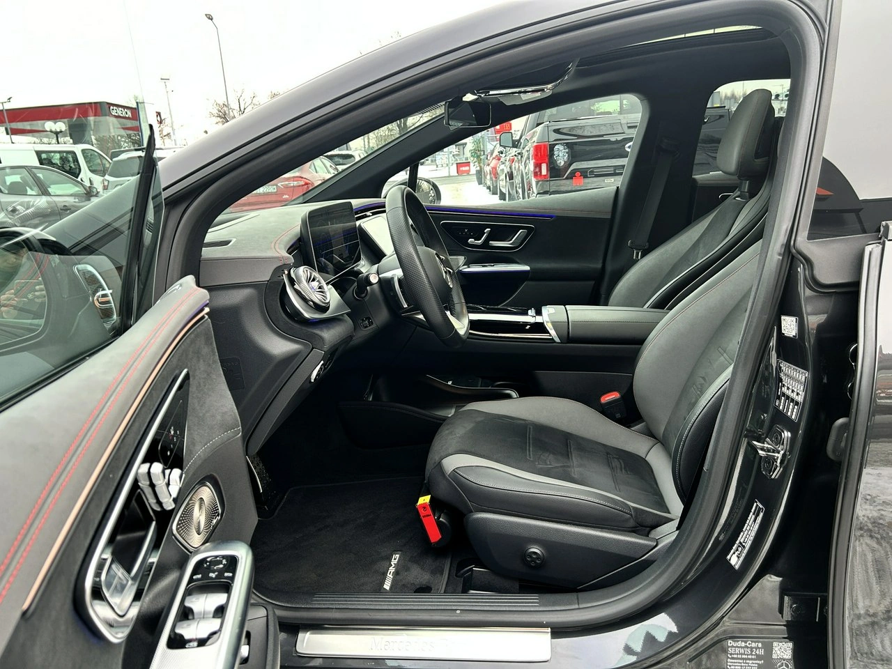 Mercedes EQE - Zdjęcie 9