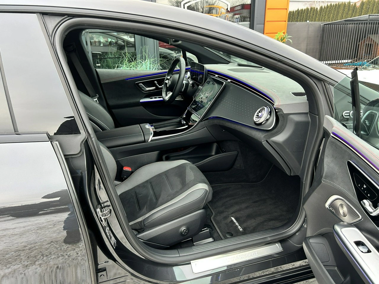 Mercedes EQE - Zdjęcie 21