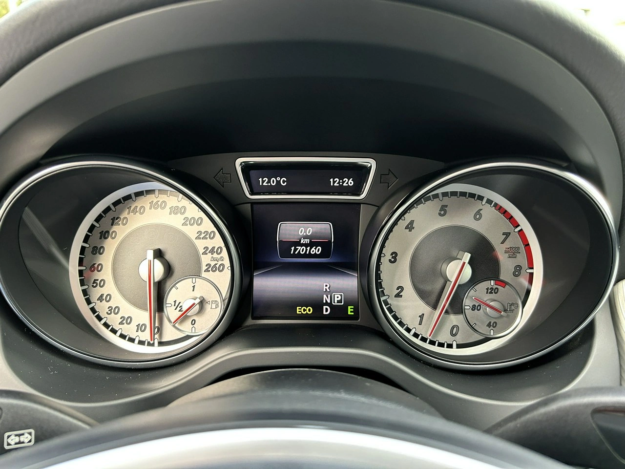 Mercedes GLA 200 - Zdjęcie 16