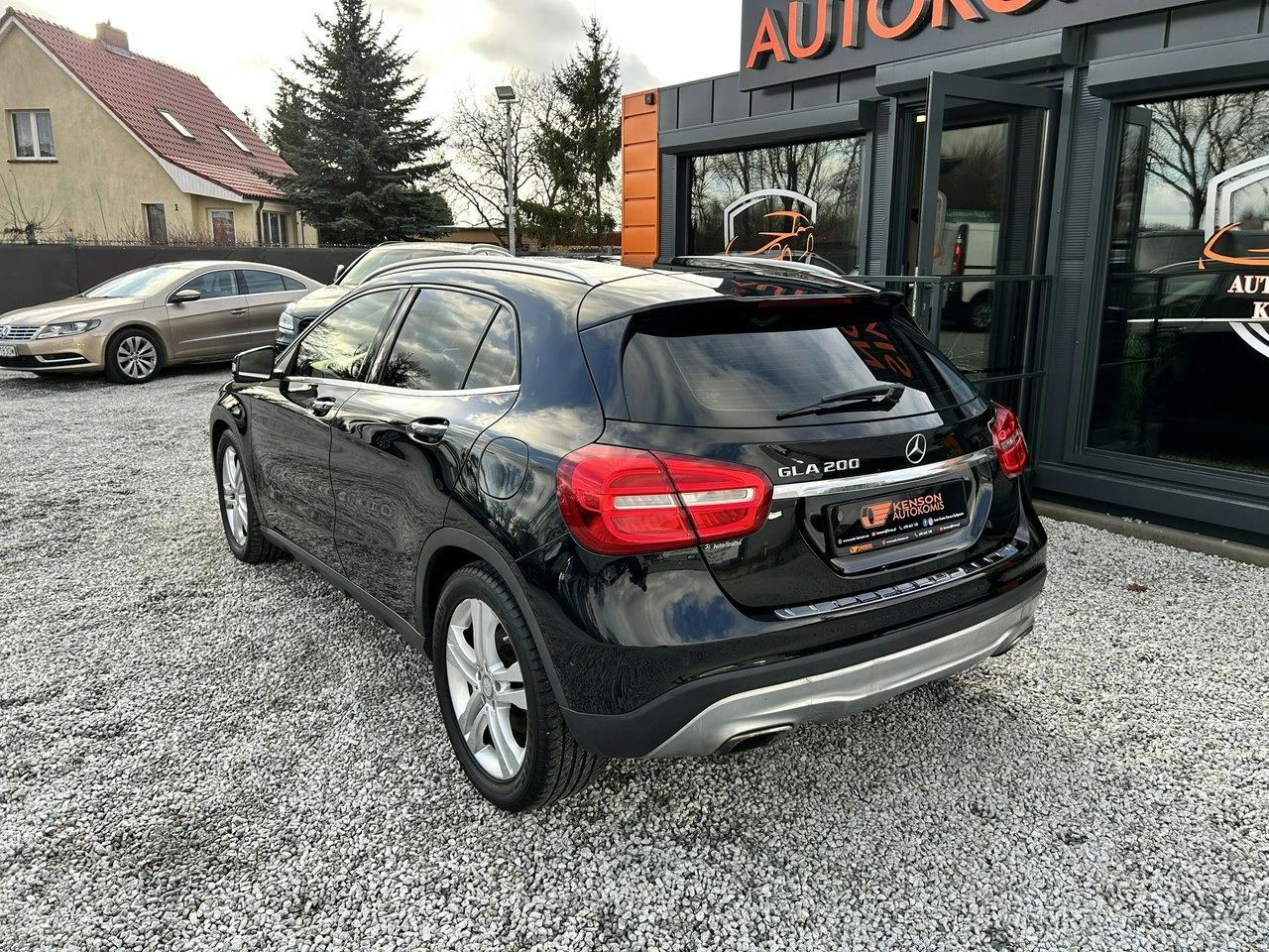 Mercedes GLA 200 - Zdjęcie 2