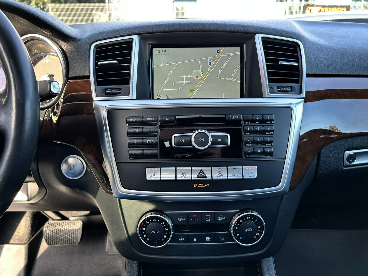 Mercedes ML 350 - Zdjęcie 18