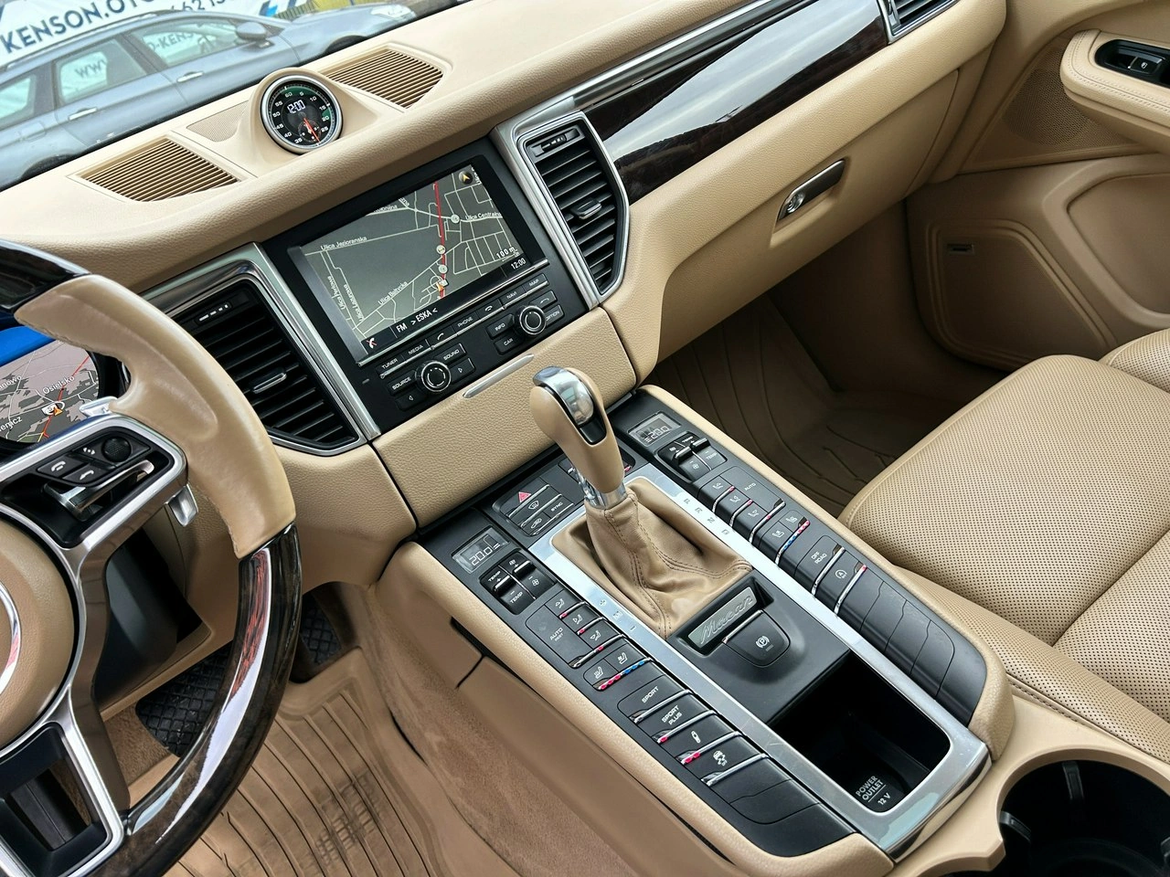 Porsche Macan - Zdjęcie 17