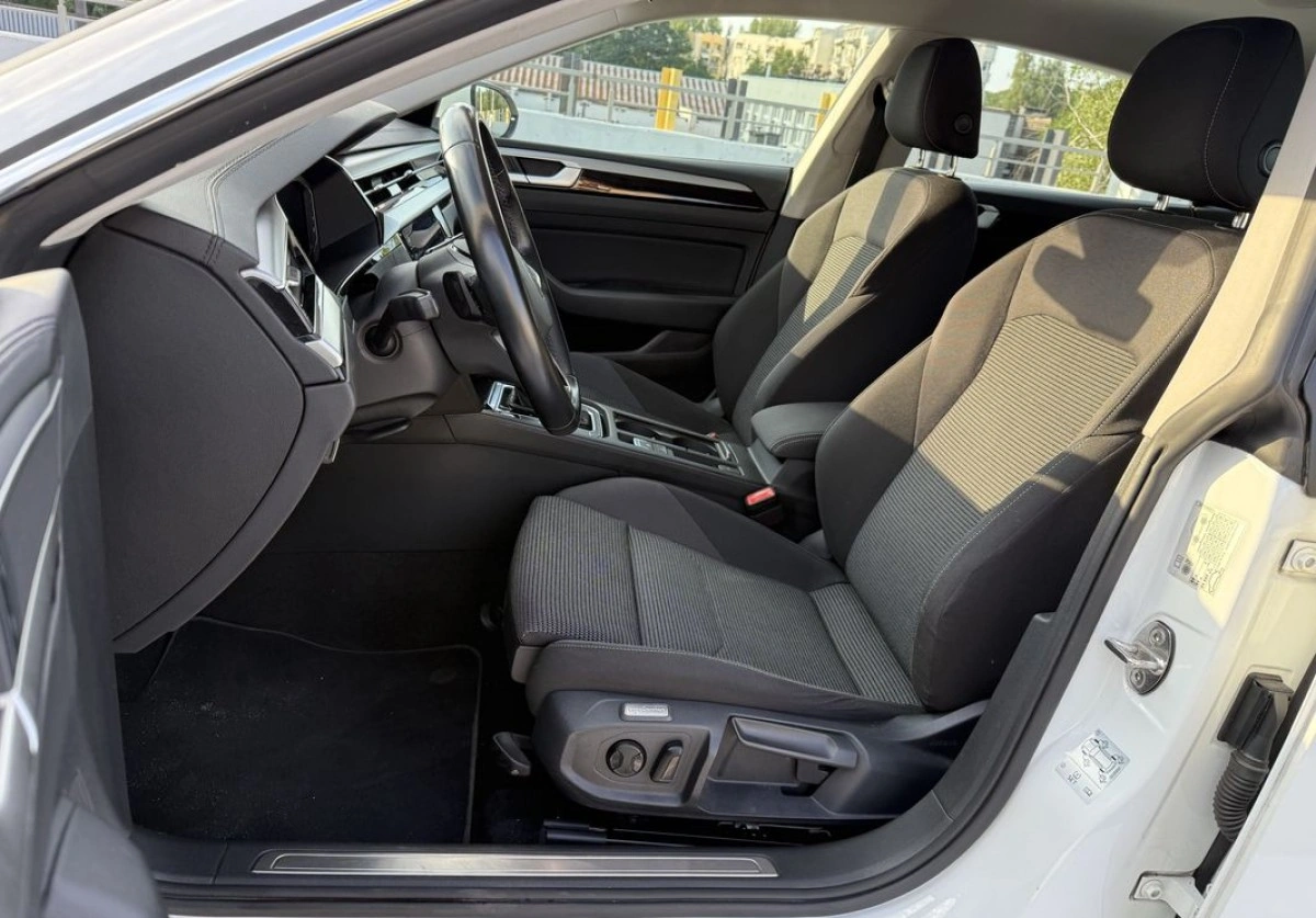 Volkswagen Arteon - Zdjęcie 14