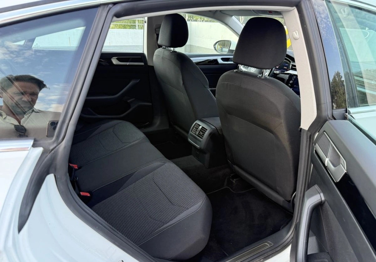 Volkswagen Arteon - Zdjęcie 28