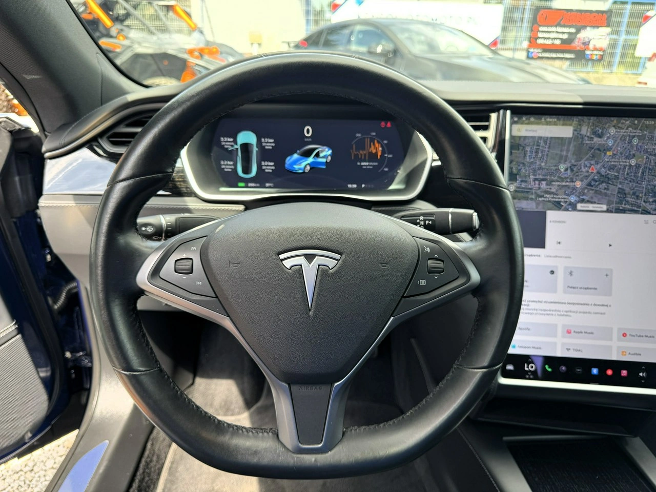 Tesla Model S - Zdjęcie 13