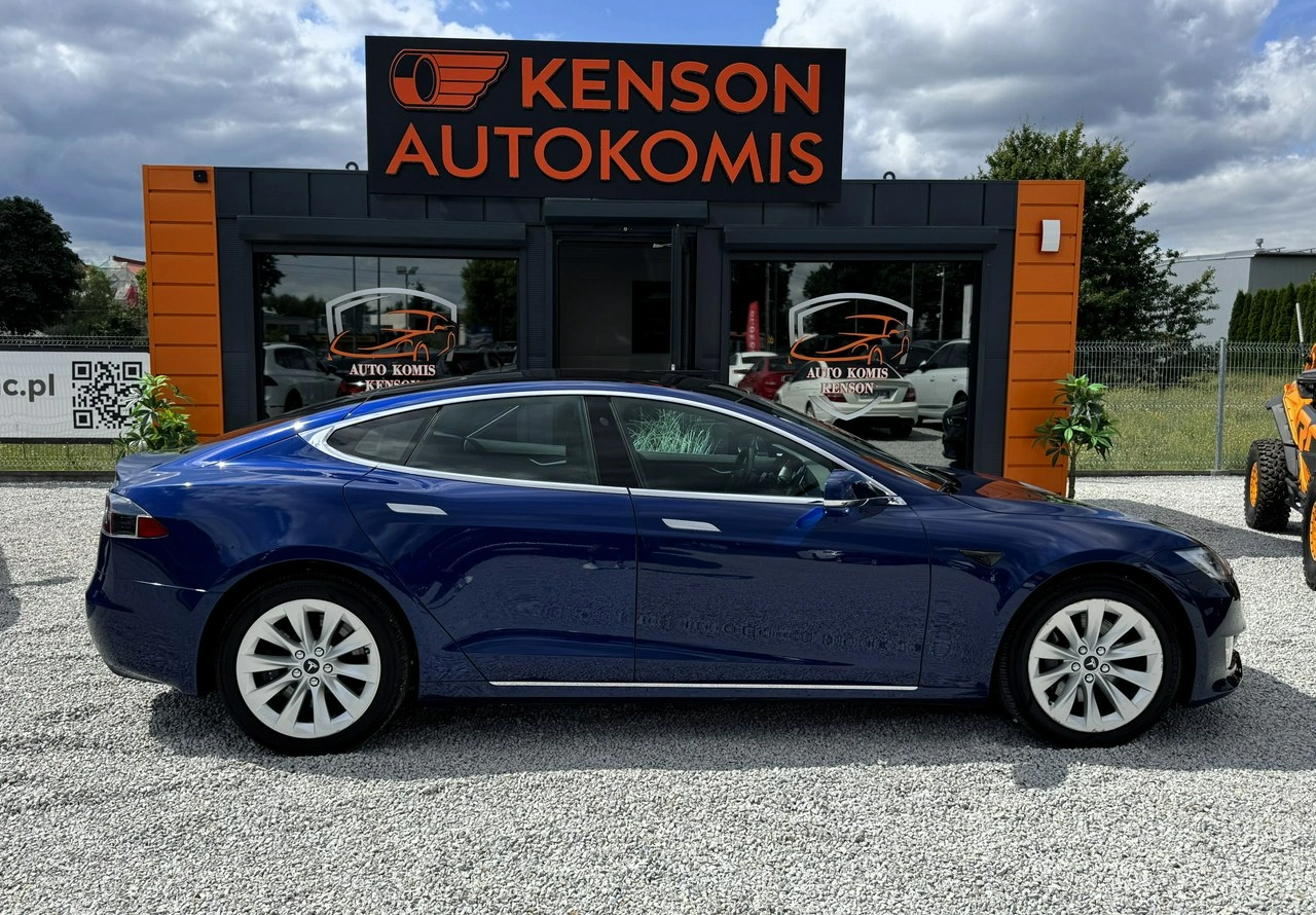 Tesla Model S - Zdjęcie 5