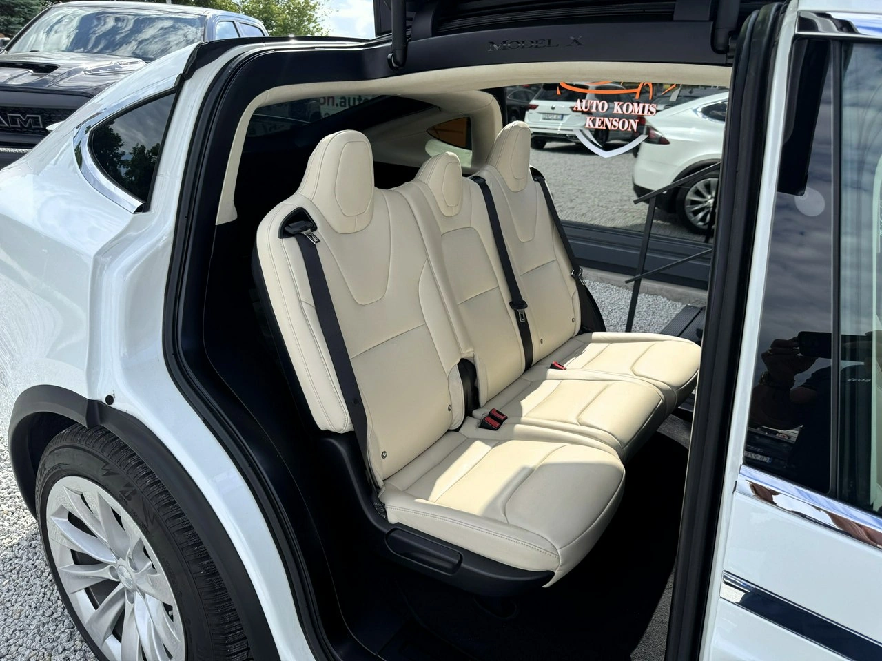 Tesla Model X - Zdjęcie 32