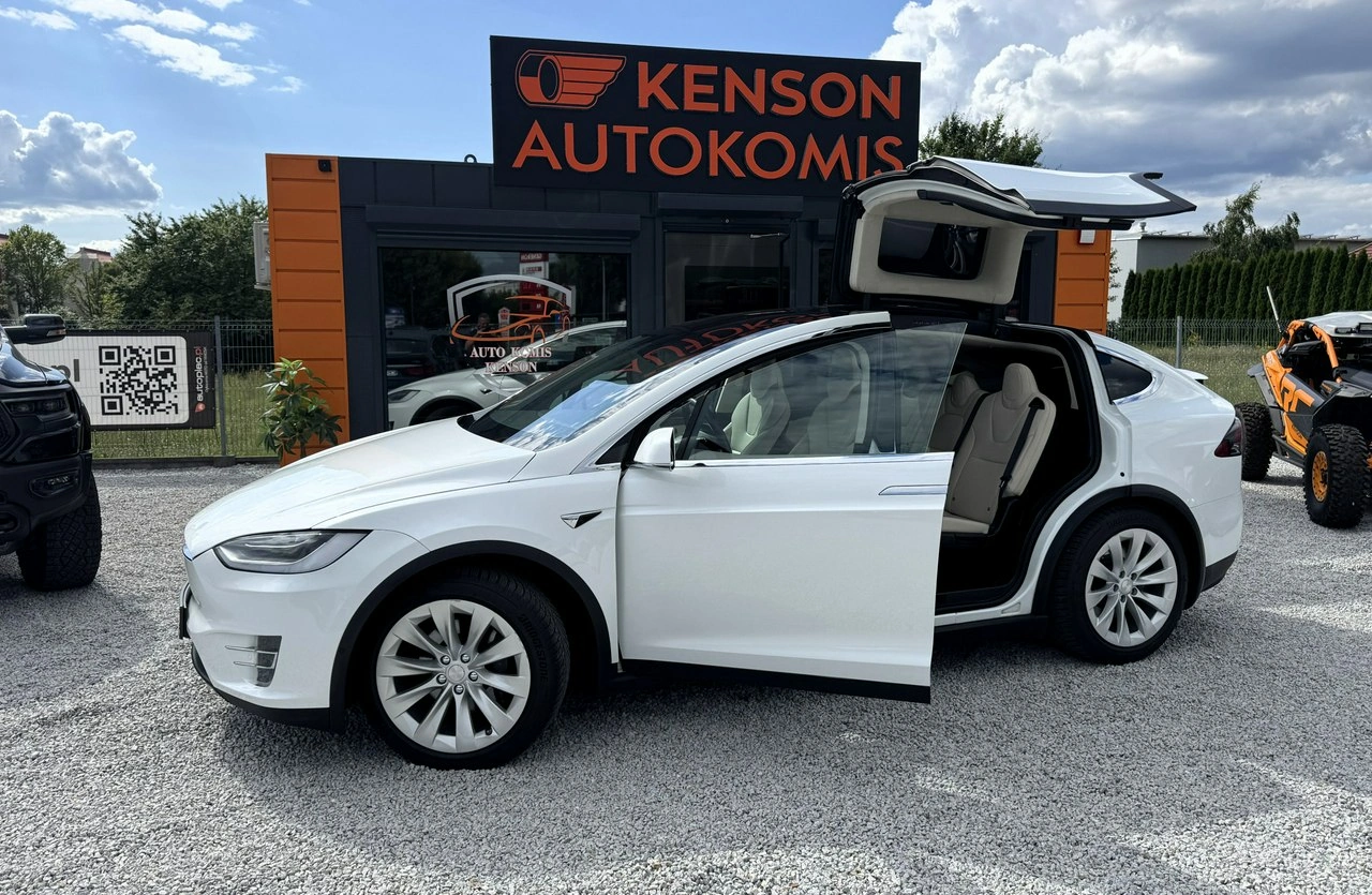 Tesla Model X - Zdjęcie 8