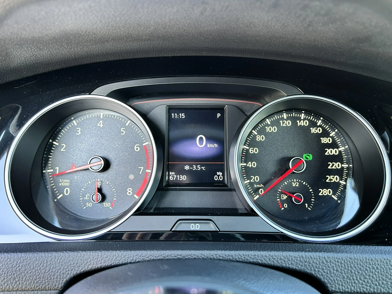 Volkswagen Golf - Zdjęcie 15