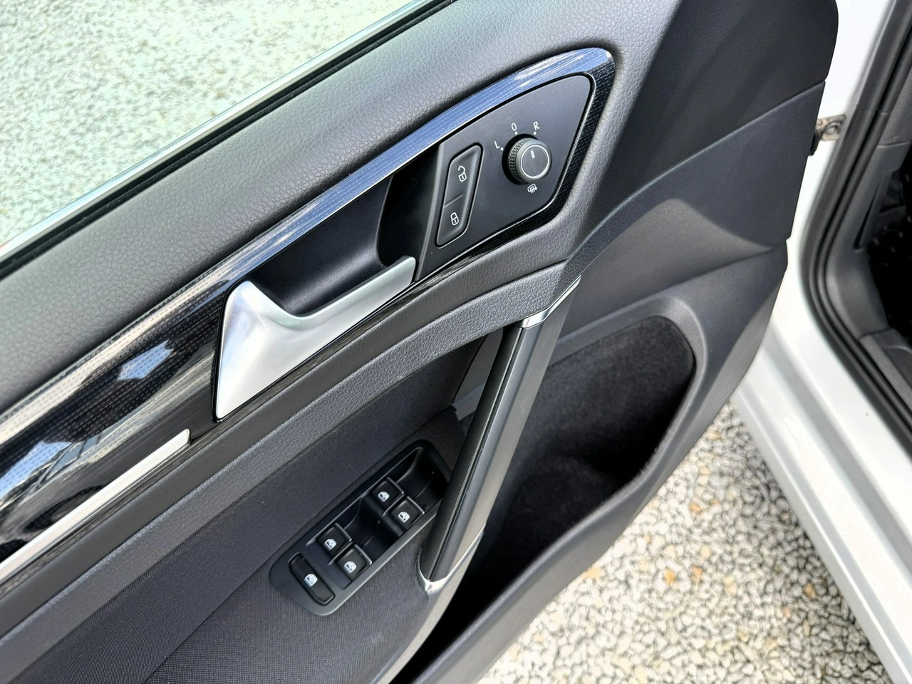 Volkswagen Golf - Zdjęcie 12