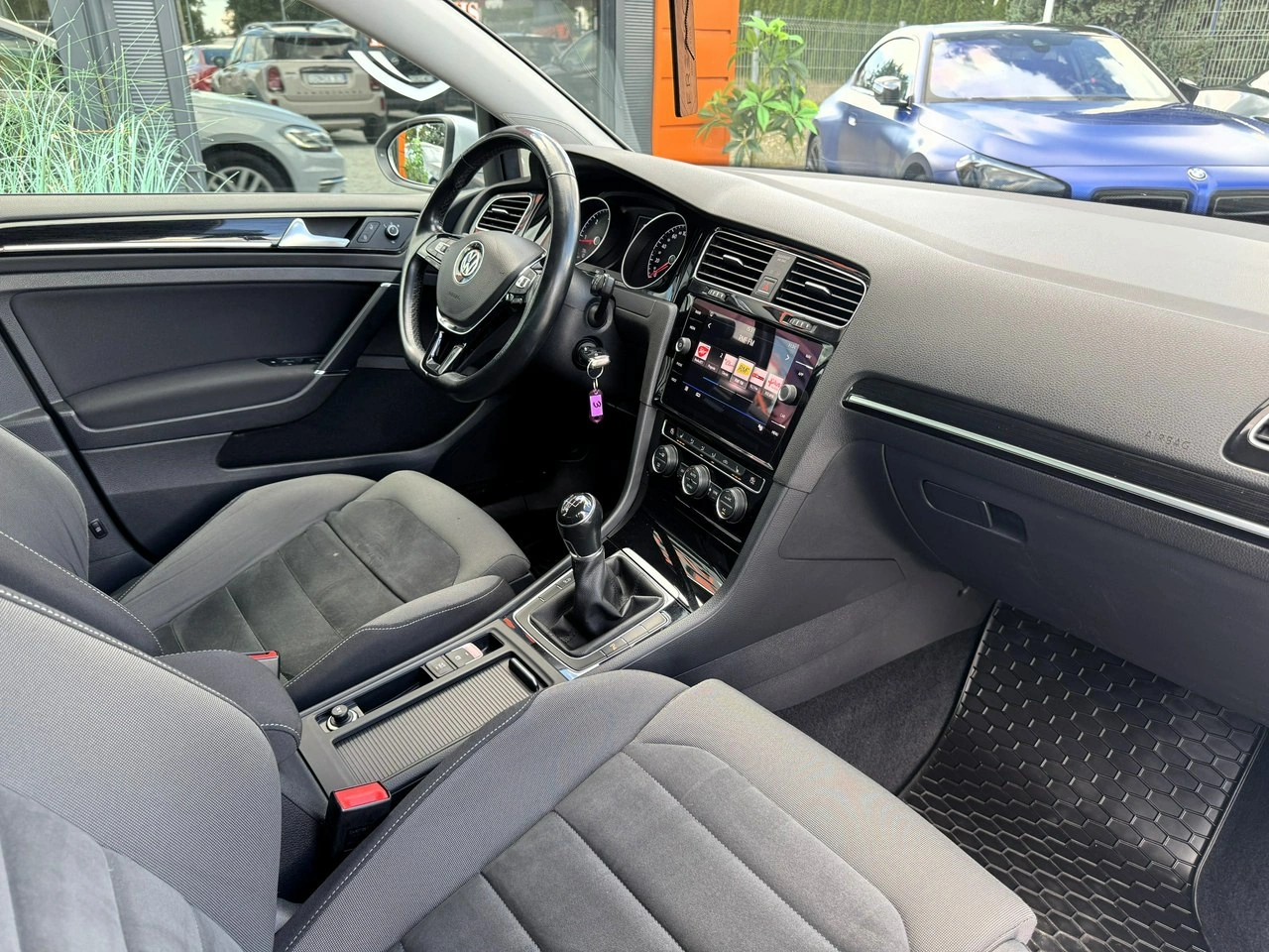 Volkswagen Golf - Zdjęcie 26