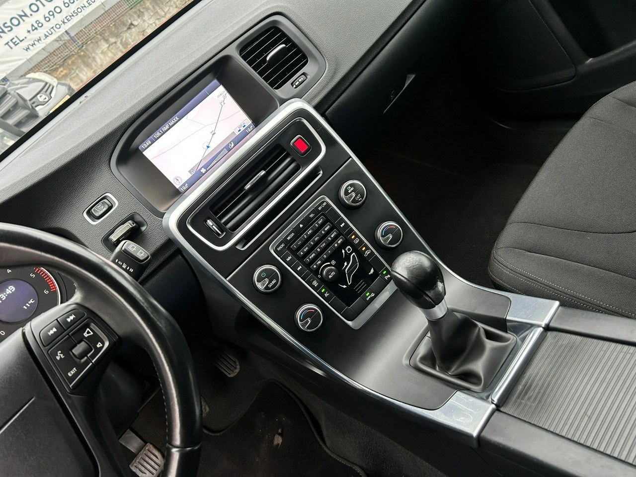 Volvo V60 - Zdjęcie 17