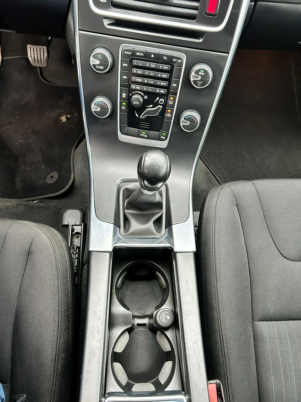 Volvo V60 - Zdjęcie 23