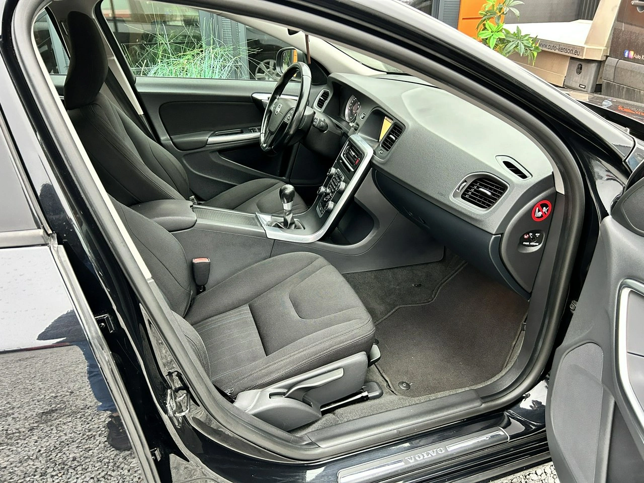 Volvo V60 - Zdjęcie 25