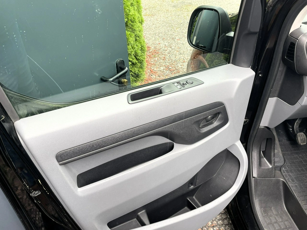 Opel Vivaro - Zdjęcie 13