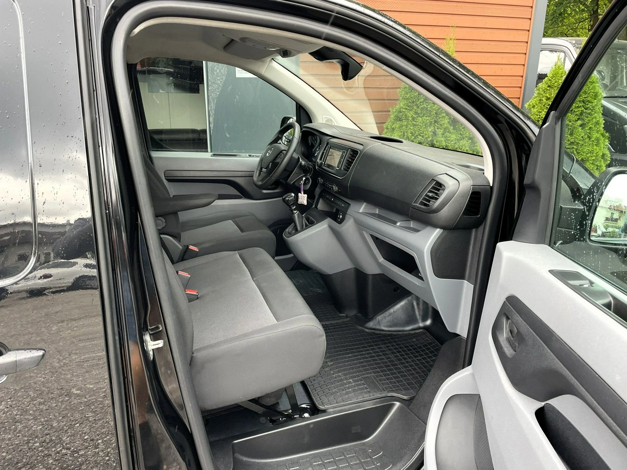 Opel Vivaro - Zdjęcie 28