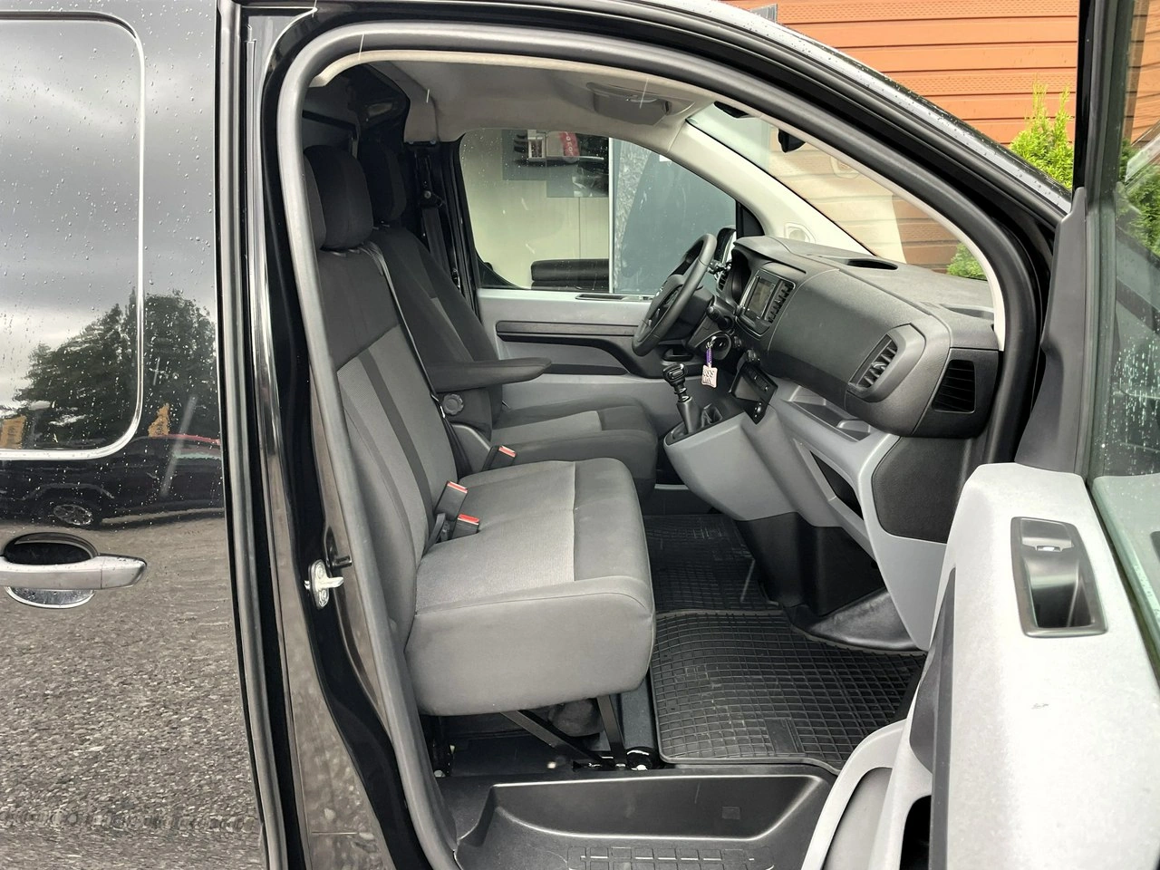 Opel Vivaro - Zdjęcie 30