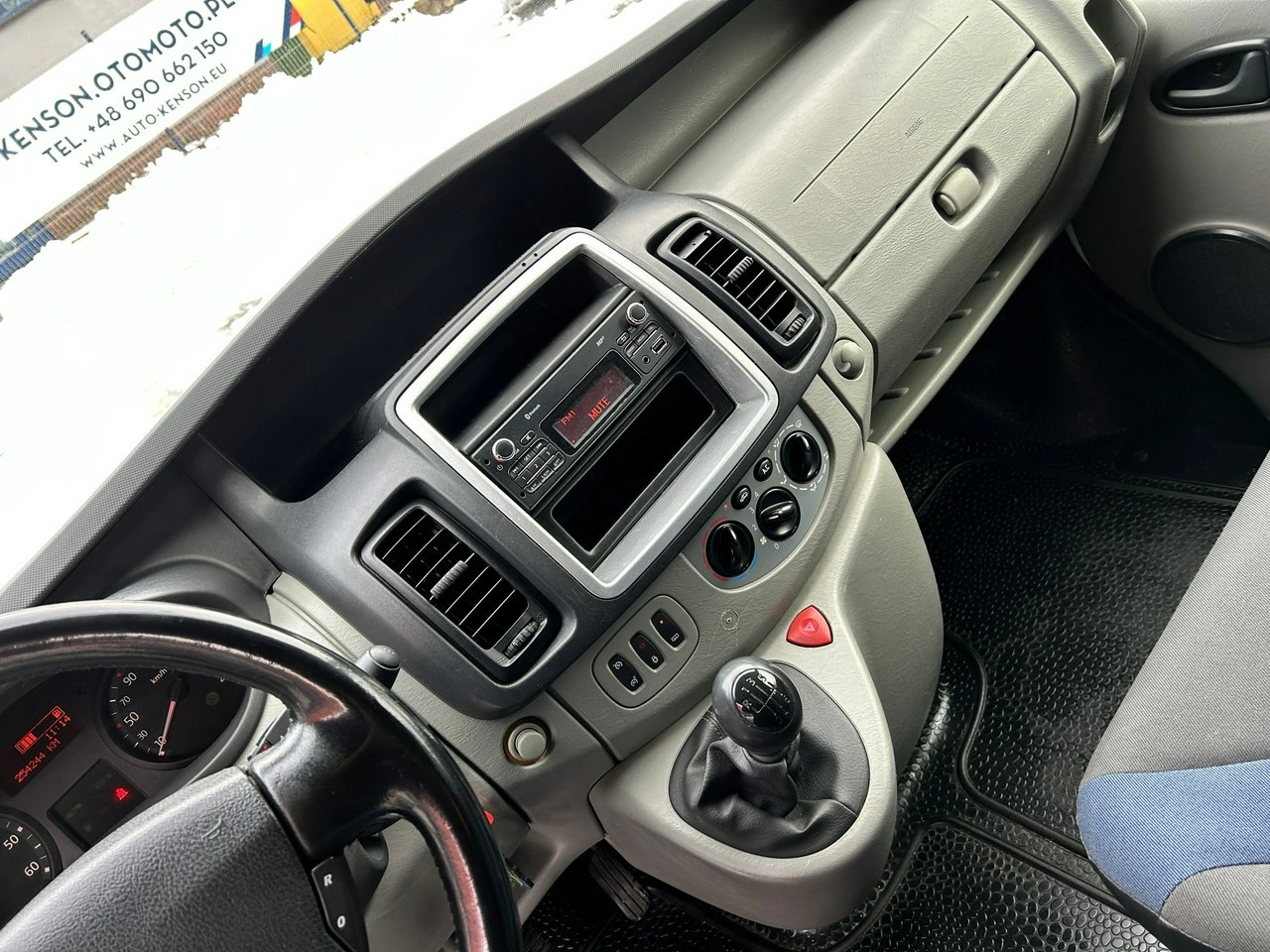 Renault Trafic - Zdjęcie 18