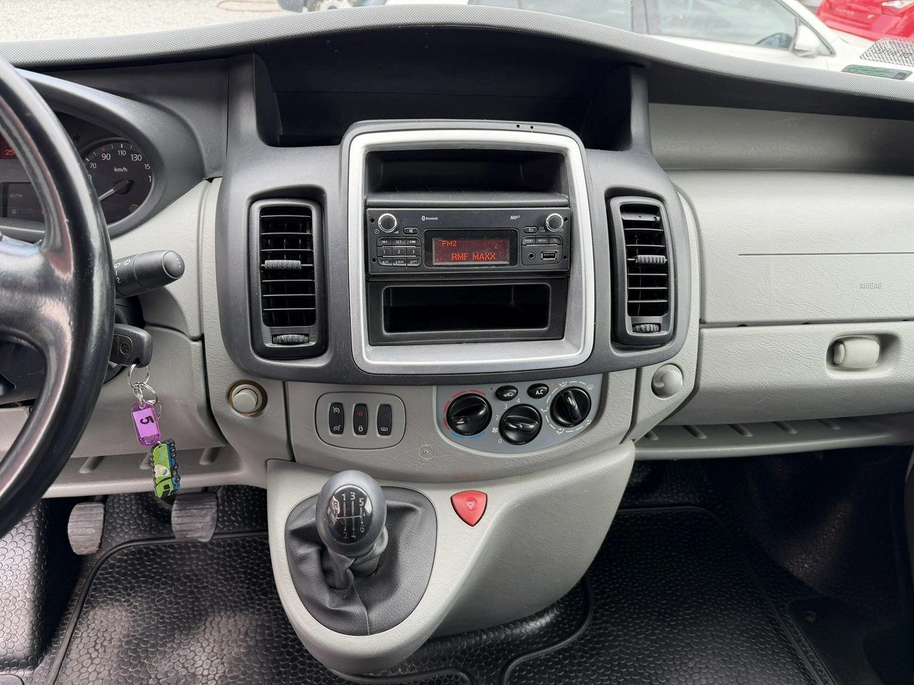 Renault Trafic - Zdjęcie 20