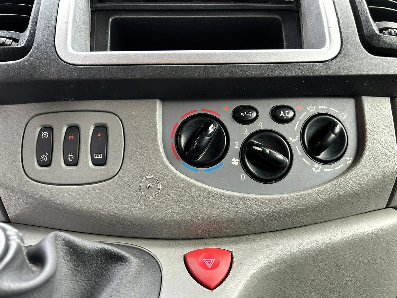 Renault Trafic - Zdjęcie 20