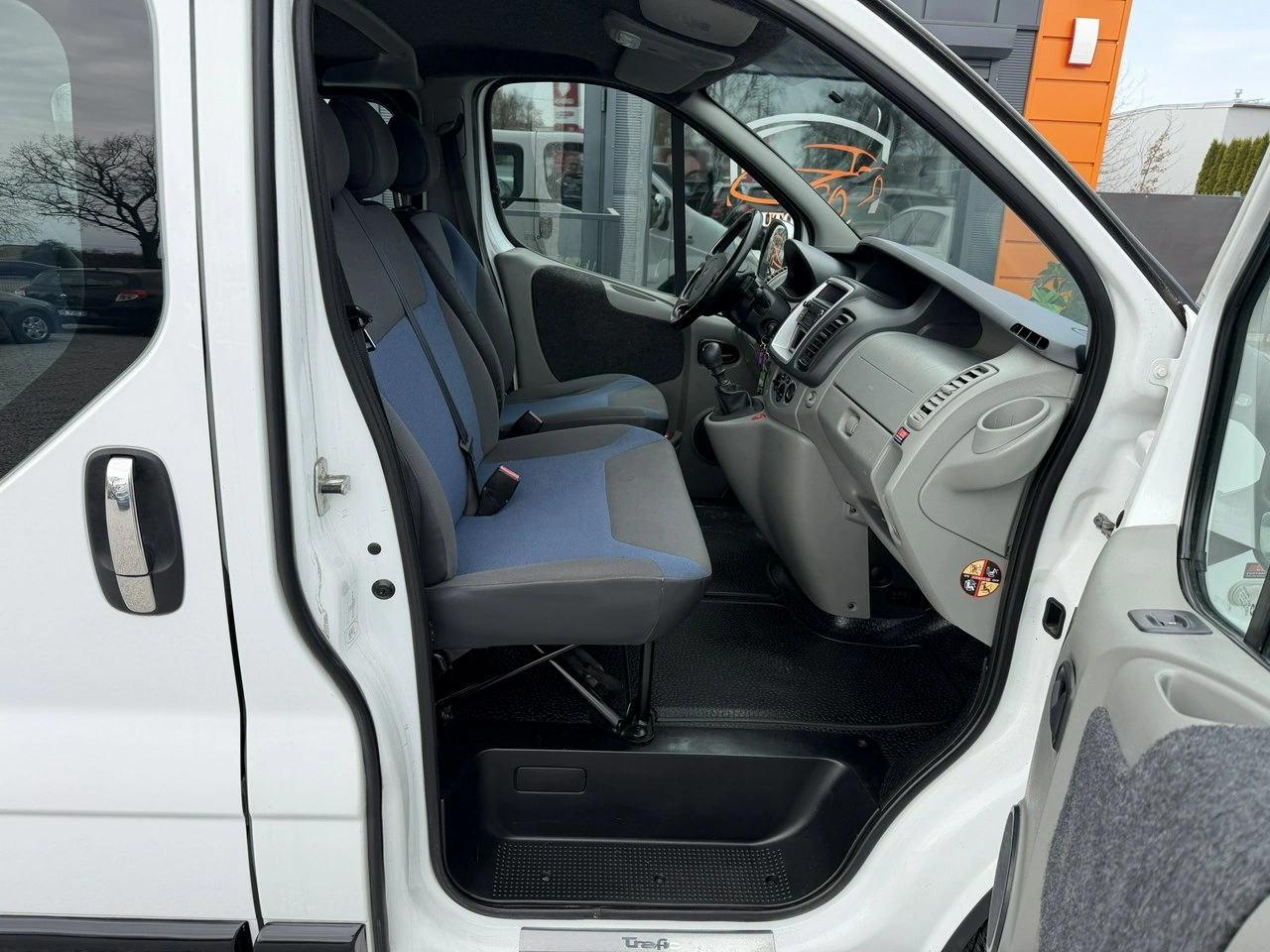 Renault Trafic - Zdjęcie 22